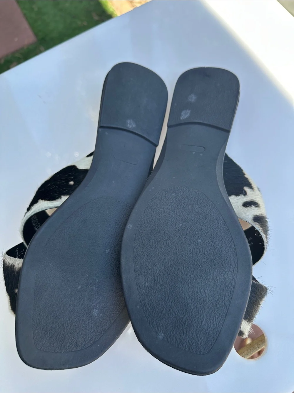 Seychelles Black and White Cowhide Crossband Slides